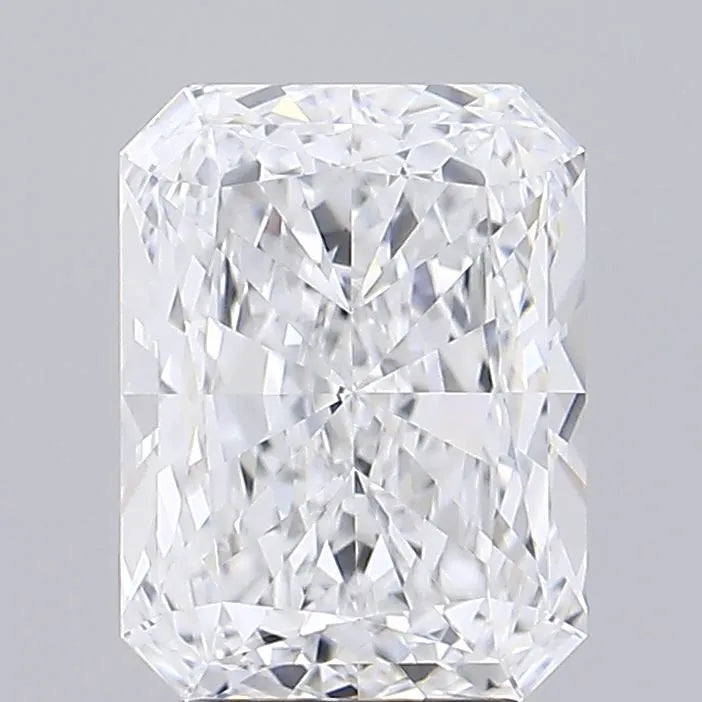 2.77ct Radiant Lab Grown Diamond (Colour D, Clarity VVS1, IGI Certified)