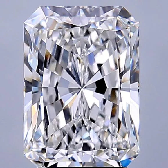 2.77ct Radiant Lab Grown Diamond (Colour E, Clarity VVS1, IGI Certified)