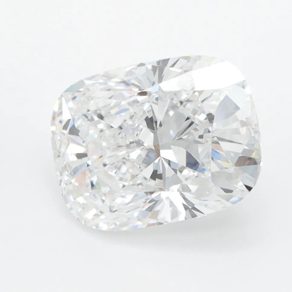 2.78ct Cushion modified Lab Grown Diamond (Colour D, Clarity VVS1, IGI Certified)