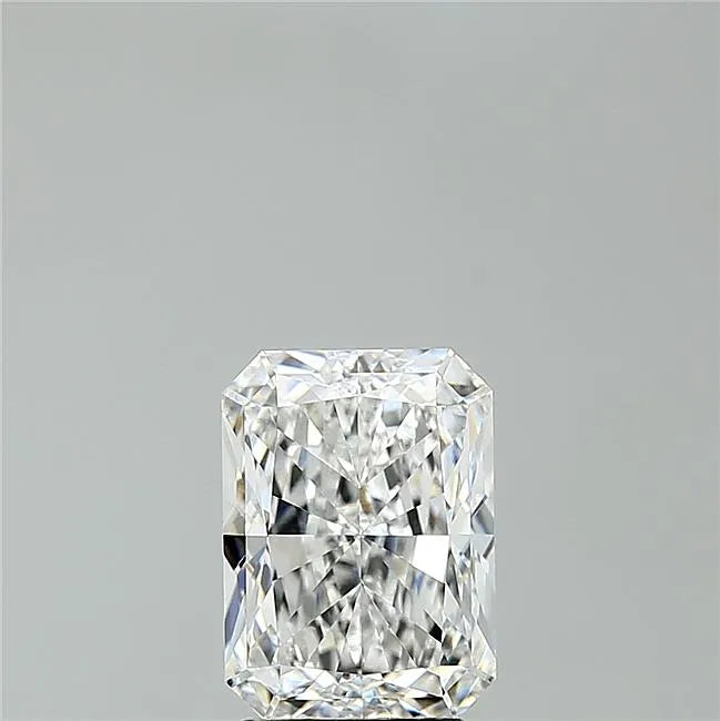 2.79ct Radiant Lab Grown Diamond (Colour E, Clarity FL, IGI Certified)