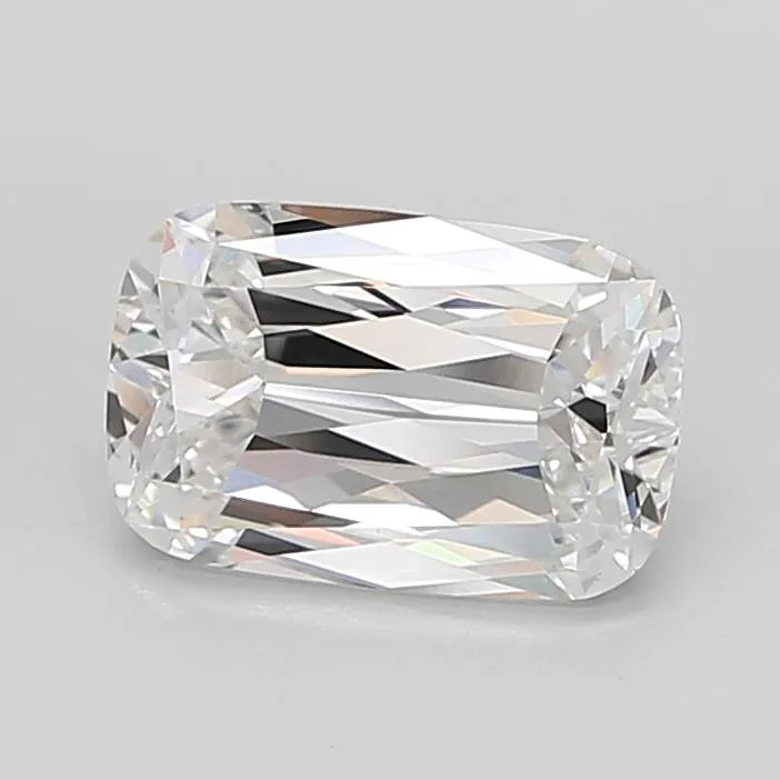 2.80ct Cushion modified Lab Grown Diamond (Colour E, Clarity VVS2, IGI Certified)