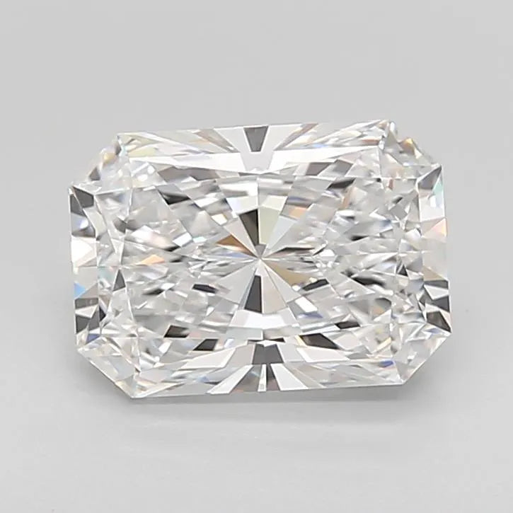 2.81ct Radiant Lab Grown Diamond (Colour D, Clarity VVS1, IGI Certified)