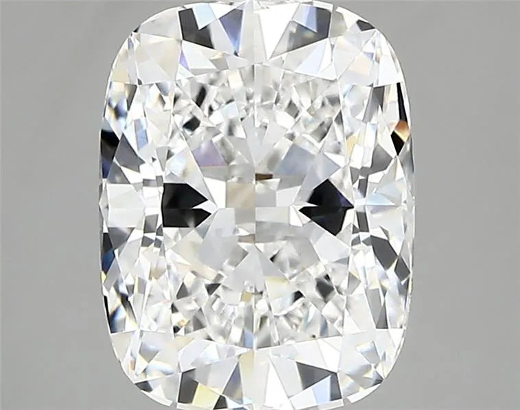 2.82ct Cushion modified Lab Grown Diamond (Colour F, Clarity VVS1, IGI Certified)