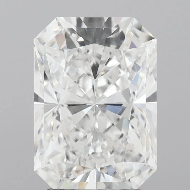 2.84ct Radiant Lab Grown Diamond (Colour E, Clarity VS1, IGI Certified)