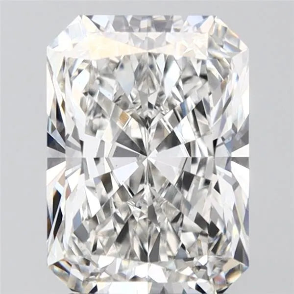 2.84ct Radiant Lab Grown Diamond (Colour G, Clarity VS1, IGI Certified)
