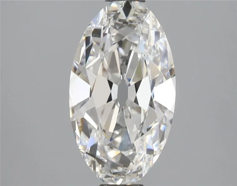 2.85ct Oval Lab Grown Diamond (Colour E, Clarity VVS2, IGI Certified)