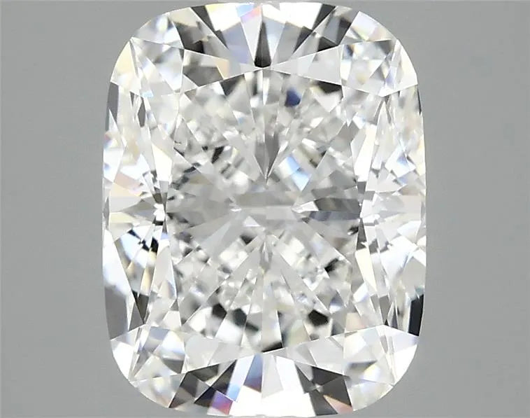 2.87ct Cushion modified Lab Grown Diamond (Colour E, Clarity VVS2, IGI Certified)
