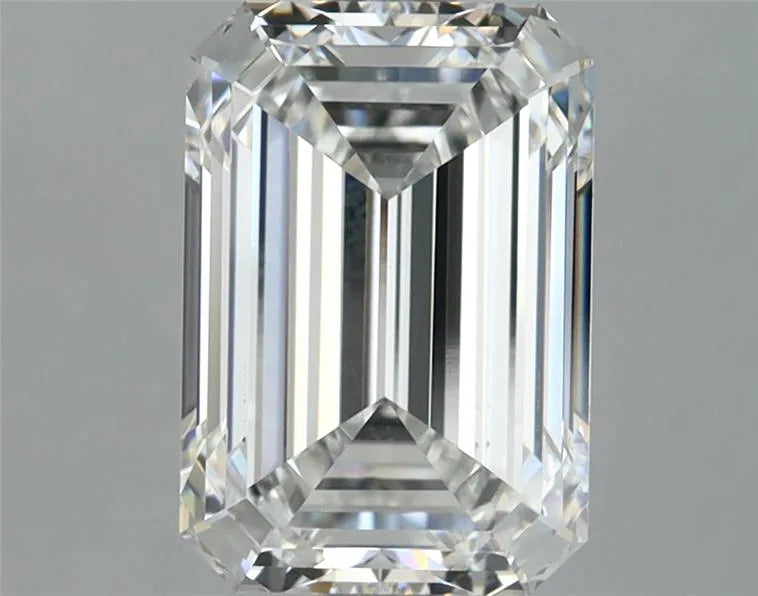 2.88ct Emerald Lab Grown Diamond (Colour E, Clarity VVS2, IGI Certified)