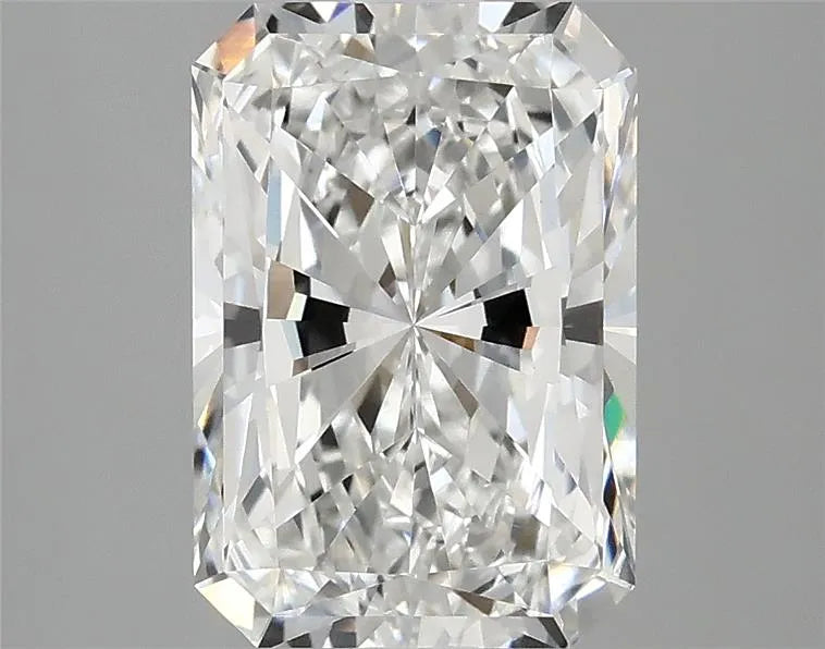 2.88ct Radiant Lab Grown Diamond (Colour E, Clarity VS1, IGI Certified)