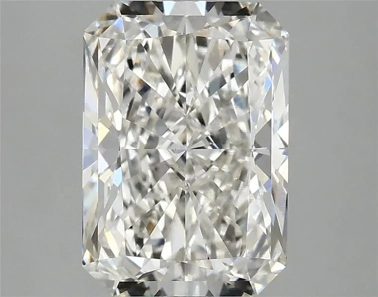 2.88ct Radiant Lab Grown Diamond (Colour G, Clarity VS1, IGI Certified)