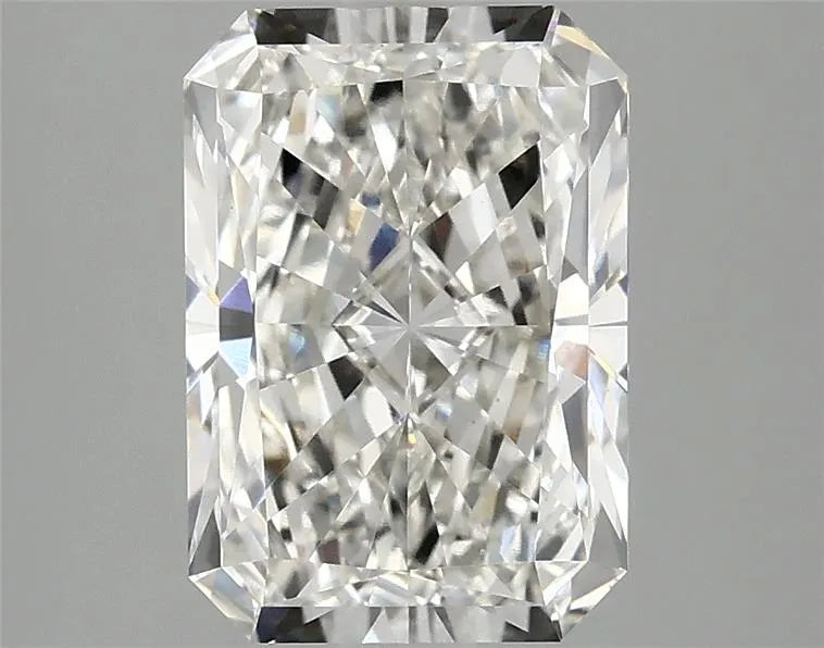 2.89ct Radiant Lab Grown Diamond (Colour G, Clarity VS2, IGI Certified)