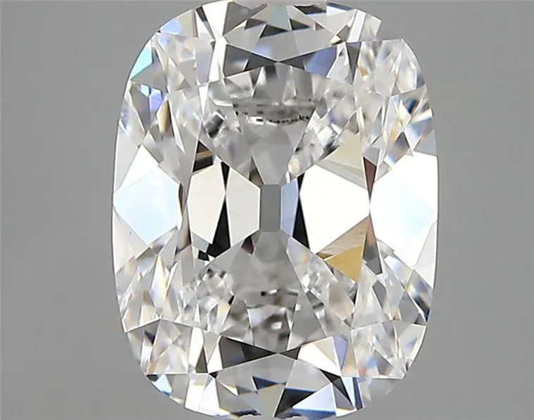 2.90ct Cushion modified Lab Grown Diamond (Colour D, Clarity VVS2, IGI Certified)