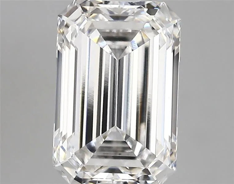 2.90ct Emerald Lab Grown Diamond (Colour E, Clarity VVS2, IGI Certified)