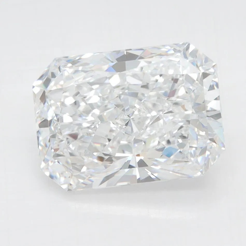 2.91ct Radiant Lab Grown Diamond (Colour D, Clarity IF, IGI Certified)
