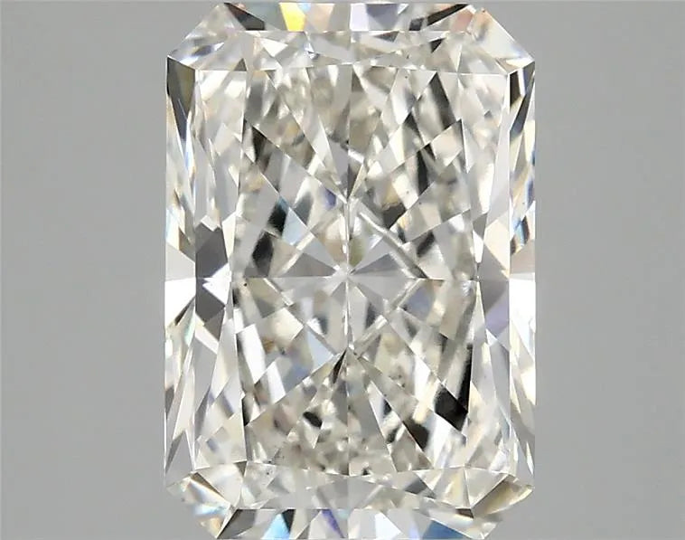 2.92ct Radiant Lab Grown Diamond (Colour G, Clarity VS1, IGI Certified)
