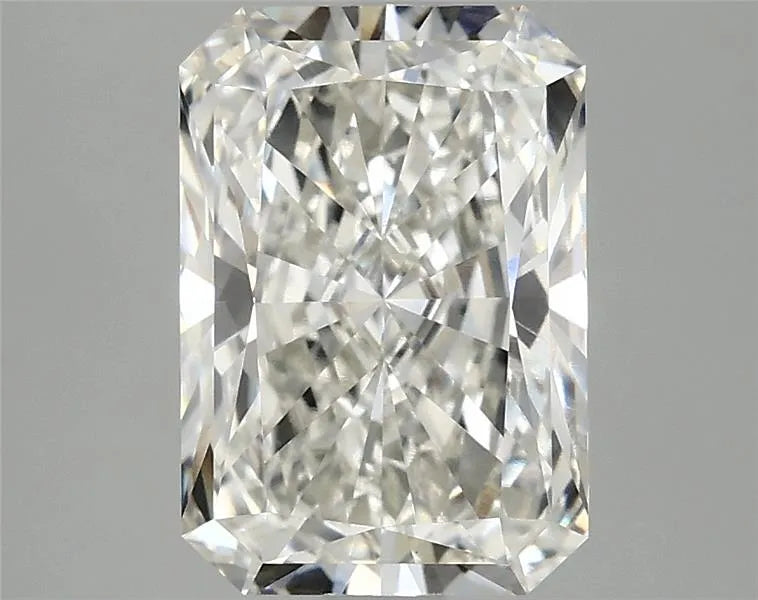 2.93ct Radiant Lab Grown Diamond (Colour H, Clarity VVS2, IGI Certified)