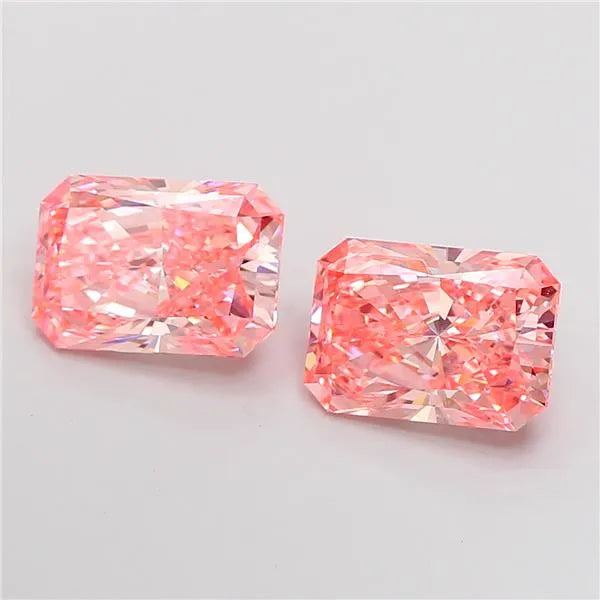 2.94ct Radiant Lab Grown Diamond (Colour Fancy Vivid Pink, Clarity VVS2, IGI Certified)