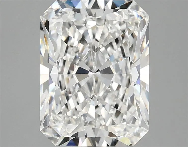 2.95ct Radiant Lab Grown Diamond (Colour E, Clarity VVS2, IGI Certified)
