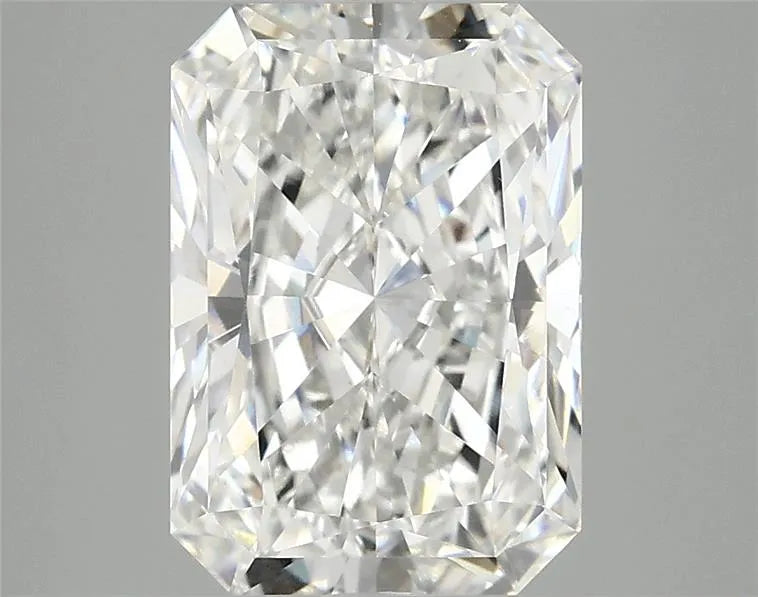 2.95ct Radiant Lab Grown Diamond (Colour F, Clarity VVS2, IGI Certified)