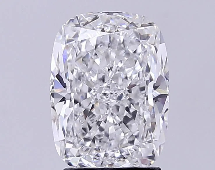 2.96ct Cushion modified Lab Grown Diamond (Colour E, Clarity VVS2, IGI Certified)