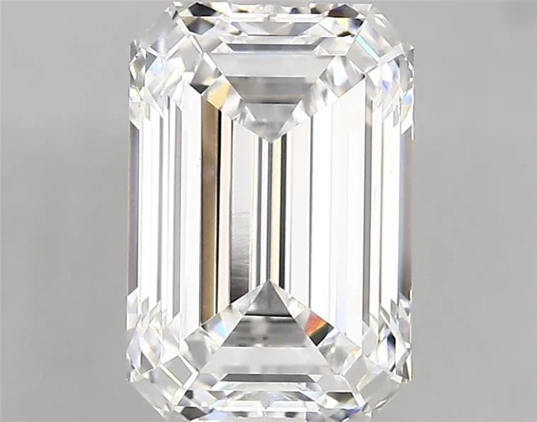 2.96ct Emerald Lab Grown Diamond (Colour D, Clarity VVS2, IGI Certified)