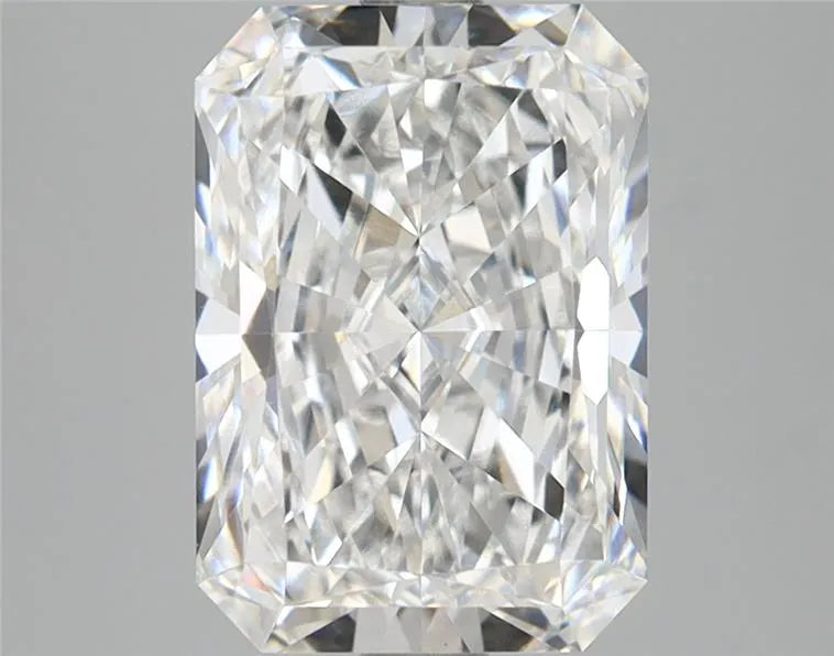 2.97ct Radiant Lab Grown Diamond (Colour E, Clarity VVS2, IGI Certified)