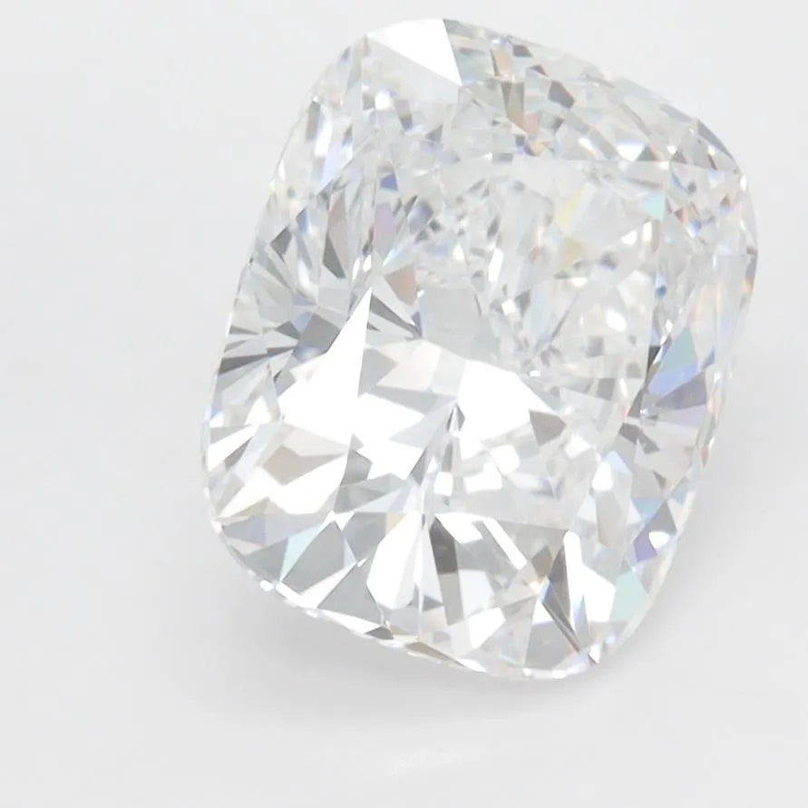 2.98ct Cushion modified Lab Grown Diamond (Colour D, Clarity VVS1, IGI Certified)