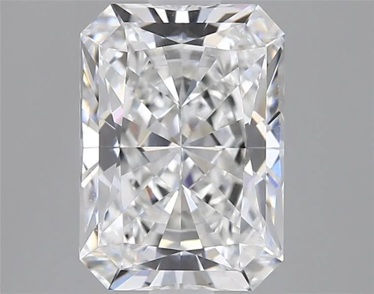 2.01ct Radiant Lab Grown Diamond (Colour E, Clarity VVS2, GIA Certified)