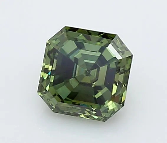 0.51ct Square emerald Lab Grown Diamond (Colour Fancy Vivid Green, Clarity VS1, IGI Certified)