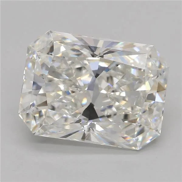4.00ct Radiant Lab Grown Diamond (Colour E, Clarity VVS2, Cut EX, IGI Certified)