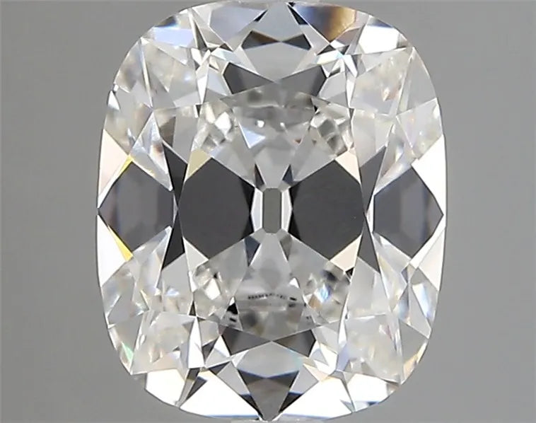 2.45ct Cushion modified Lab Grown Diamond (Colour D, Clarity VVS2, IGI Certified)