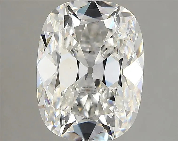 3.35ct Cushion modified Lab Grown Diamond (Colour E, Clarity VS1, IGI Certified)