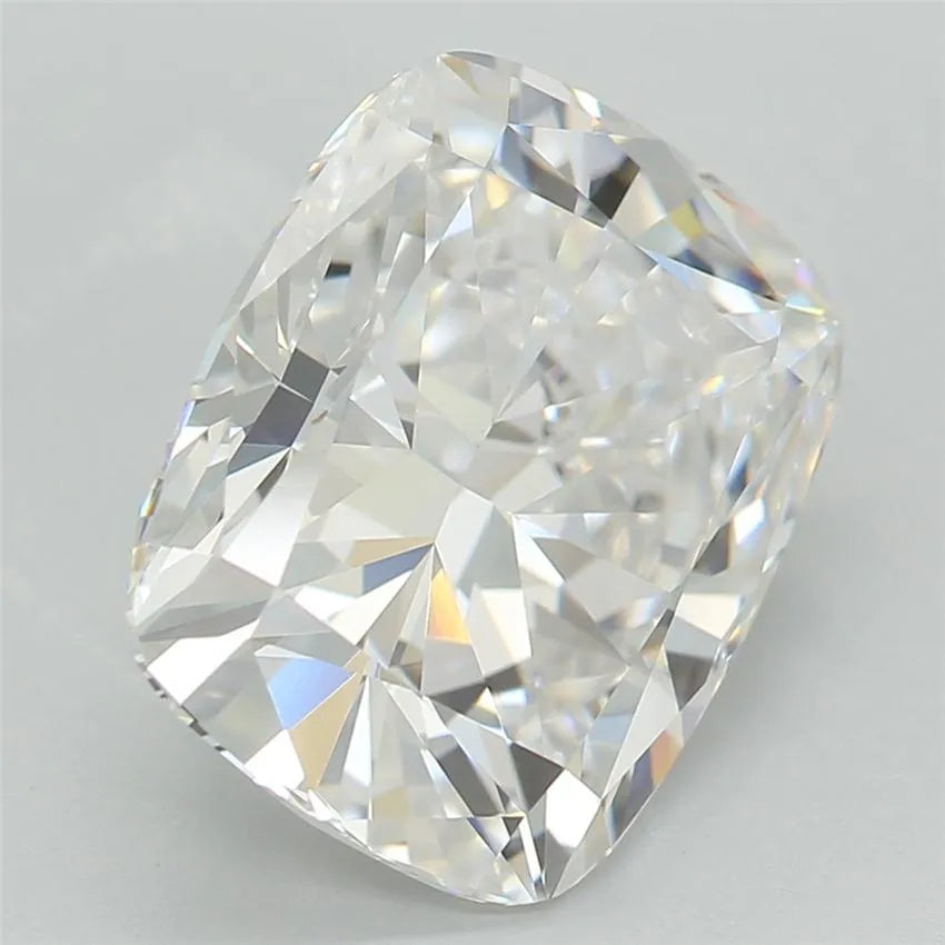 2.56ct Cushion brilliant Lab Grown Diamond (Colour E, Clarity VVS2, IGI Certified)