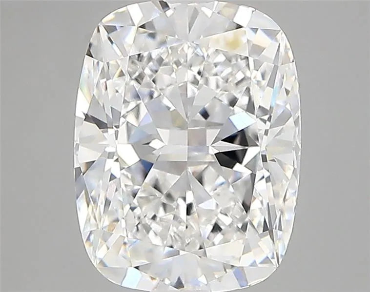 3.04ct Cushion modified Lab Grown Diamond (Colour D, Clarity VVS2, IGI Certified)