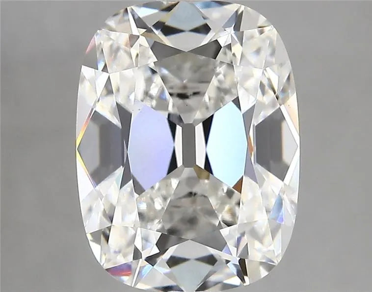 4.56ct Cushion modified Lab Grown Diamond (Colour F, Clarity VS1, IGI Certified)