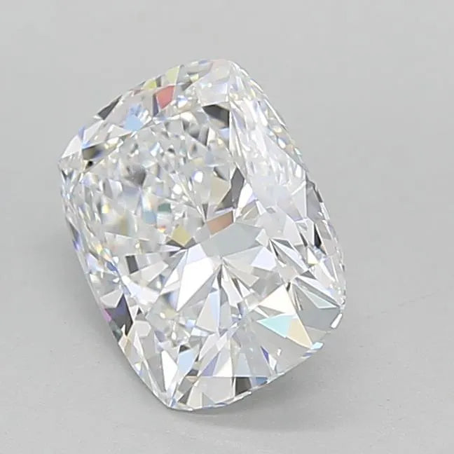 2.21ct Cushion modified Lab Grown Diamond (Colour E, Clarity VVS2, IGI Certified)