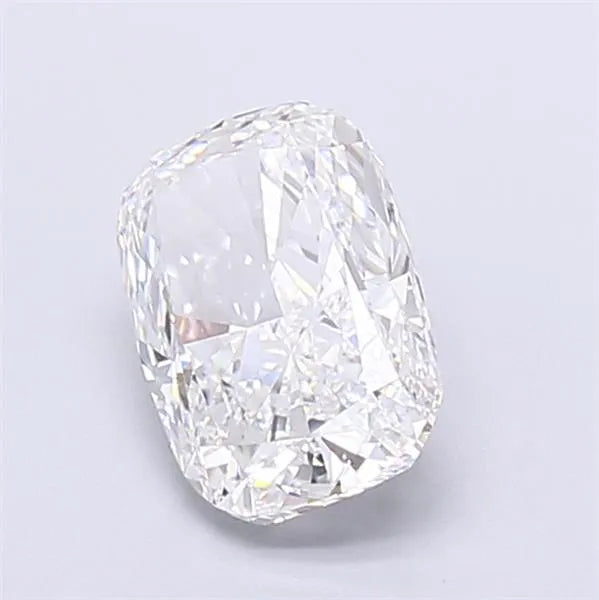 2.66ct Cushion modified Lab Grown Diamond (Colour D, Clarity VVS2, IGI Certified)