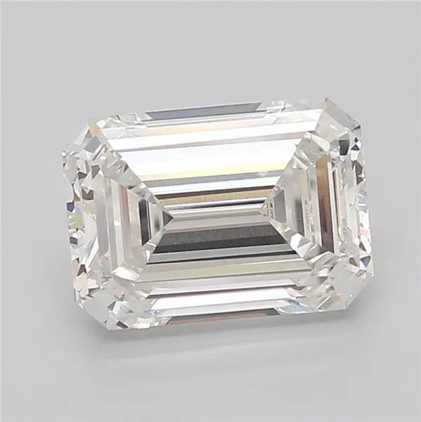 3.77ct Emerald Lab Grown Diamond (Colour G, Clarity VVS2, IGI Certified)