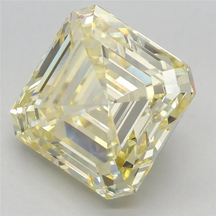 4.56ct Square emerald Lab Grown Diamond (Colour Fancy Intense Yellow, Clarity VS1, IGI Certified)