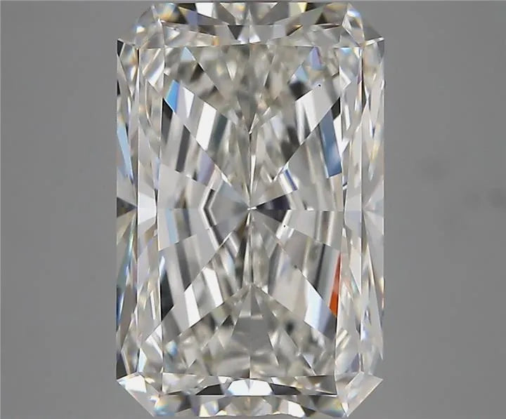 5.01ct Radiant Lab Grown Diamond (Colour F, Clarity VS1, IGI Certified)