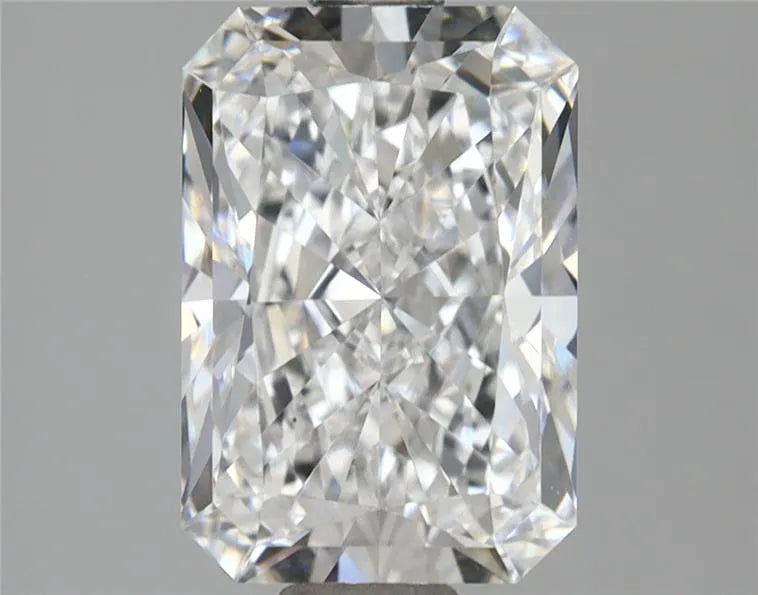 2.20ct Radiant Lab Grown Diamond (Colour D, Clarity VS1, IGI Certified)