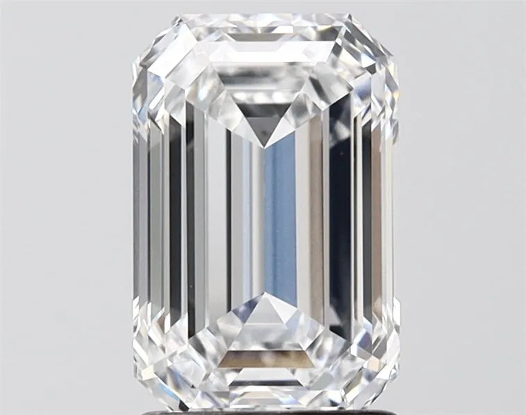 2.23ct Emerald Lab Grown Diamond (Colour D, Clarity VVS2, IGI Certified)
