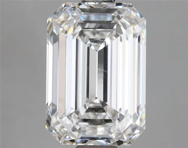2.79ct Emerald Lab Grown Diamond (Colour D, Clarity VVS1, IGI Certified)