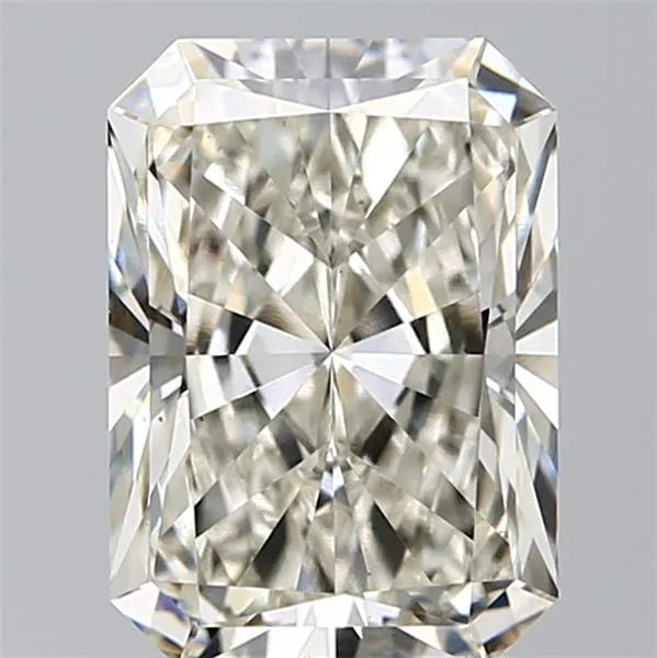 3.53ct Radiant Lab Grown Diamond (Colour I, Clarity VS1, IGI Certified)