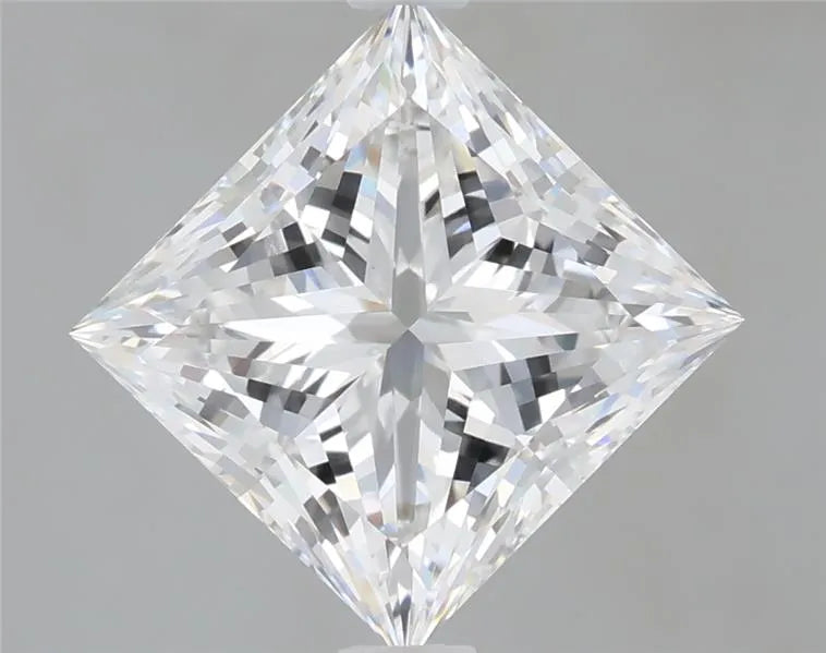2.78ct Princess Lab Grown Diamond (Colour E, Clarity VVS2, IGI Certified)