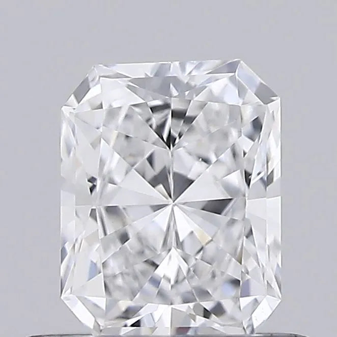 0.44ct Radiant Lab Grown Diamond (Colour D, Clarity VS1, IGI Certified)