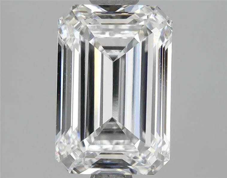2.87ct Emerald Lab Grown Diamond (Colour D, Clarity VVS1, IGI Certified)
