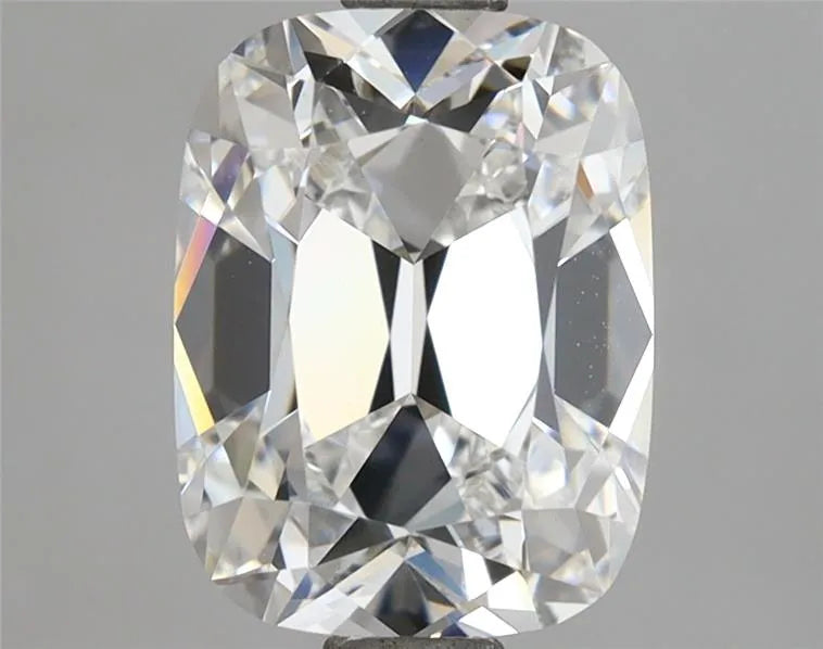 3.05ct Cushion modified Lab Grown Diamond (Colour E, Clarity VVS2, IGI Certified)