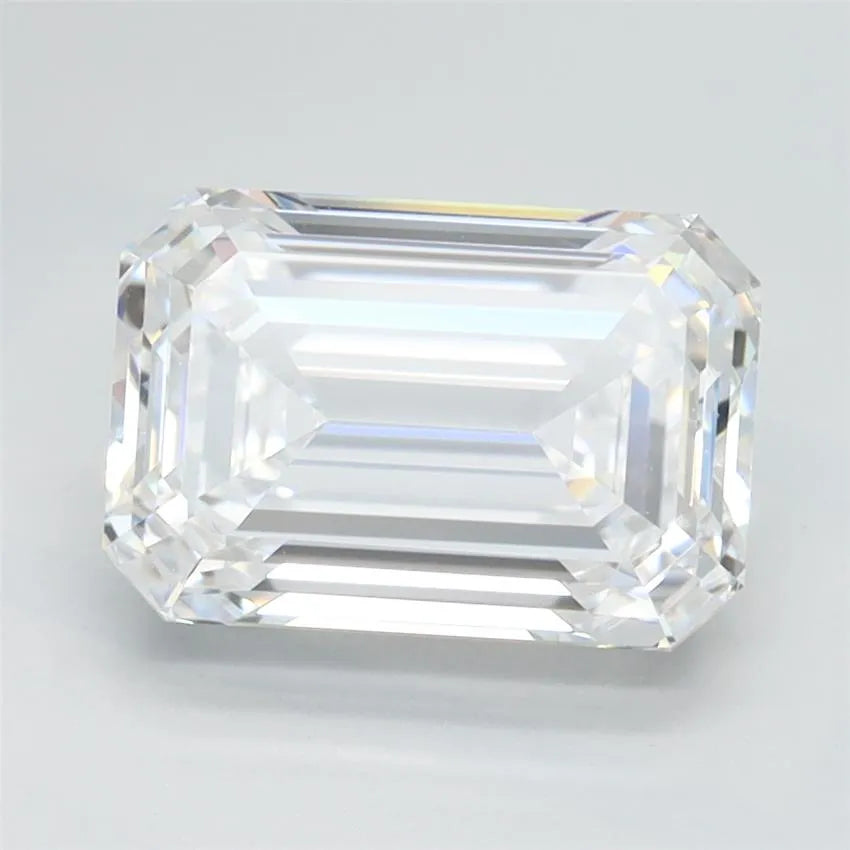 2.11ct Emerald Lab Grown Diamond (Colour D, Clarity IF, IGI Certified)
