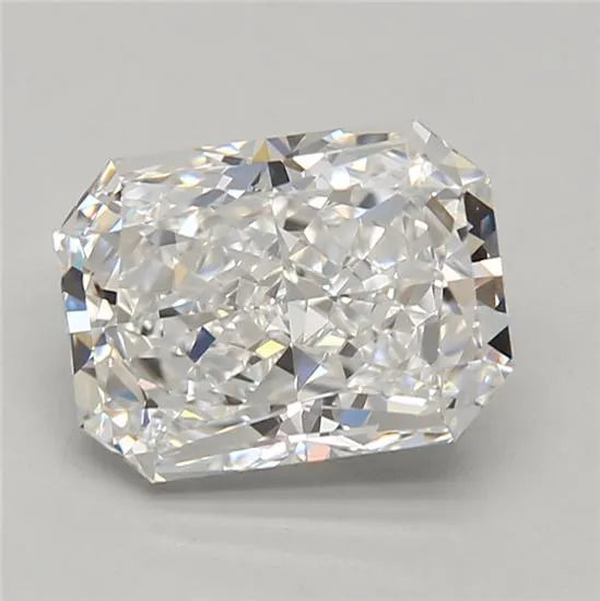 2.20ct Radiant Lab Grown Diamond (Colour E, Clarity VVS1, GIA Certified)